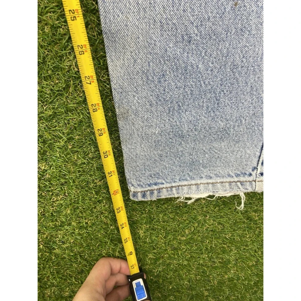 Levis shop confidence